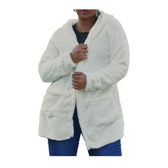 NWT WHITE PLUSH CARDIGAN!!! - Picture 1 of 6